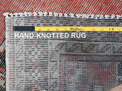 Heriz Vintage hand-knotted wool rug in Red & Ivory, 3'10" x 5'11" — SKU O086055 (view 7)