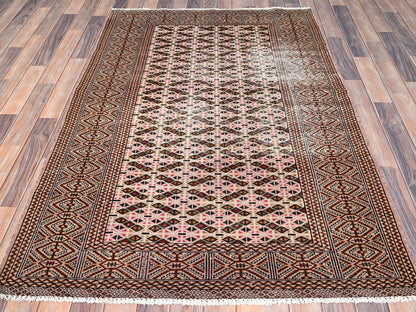 Vintage hand-knotted wool rug in Pink, 4'4" x 6'1" — SKU O086057 (view 2)