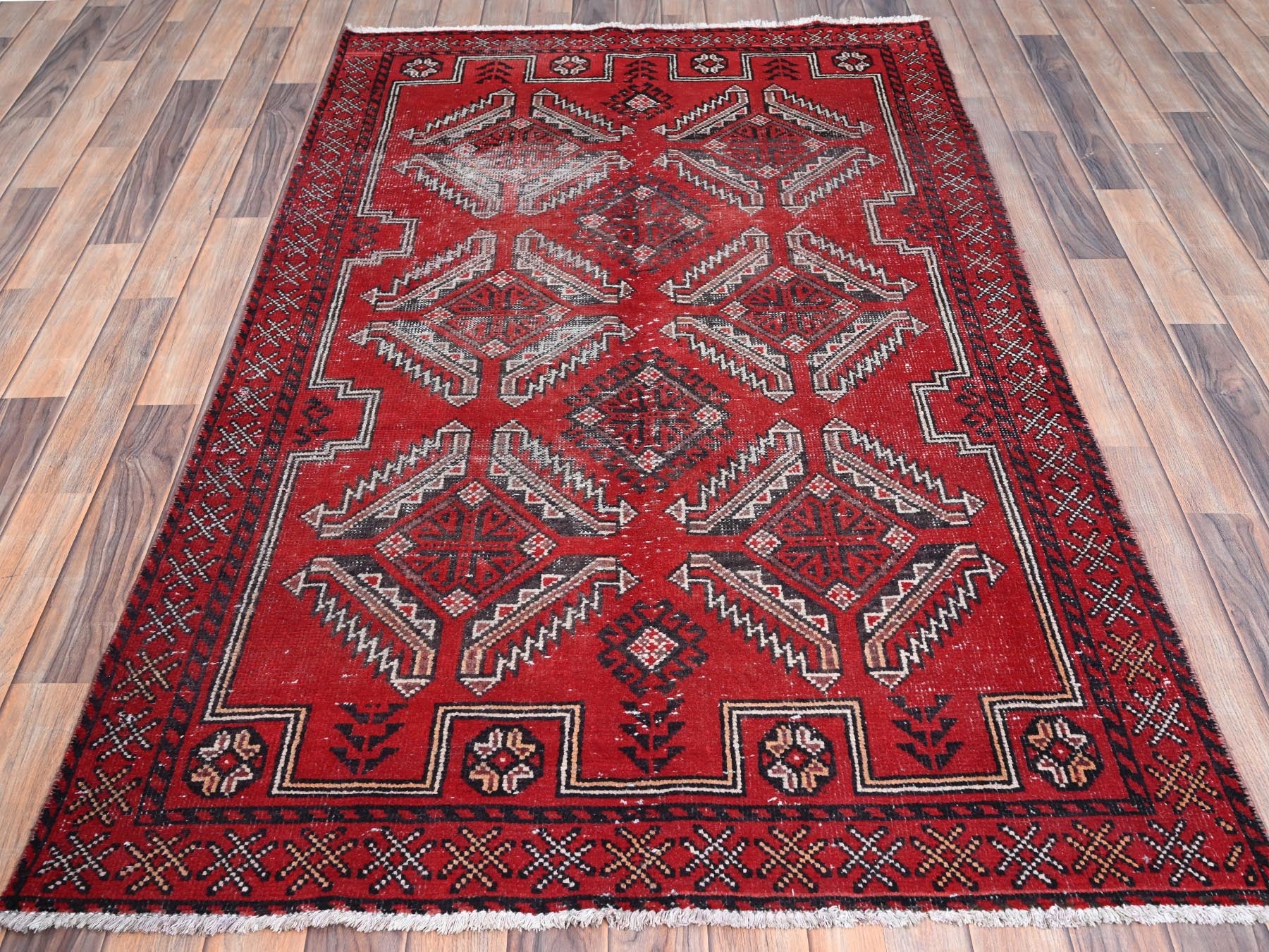 Baluch Vintage hand-knotted wool rug in Red, 4' x 6'5" — SKU O086068 (view 2)