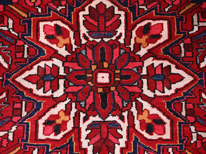 Heriz Heriz hand-knotted wool rug in Red & Black, 9'7" x 12'6" — SKU O086143 (view 8)