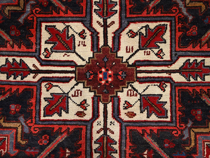 Heriz Heriz hand-knotted wool rug in Red & Black, 6'8" x 9'5" — SKU O086153 (view 8)