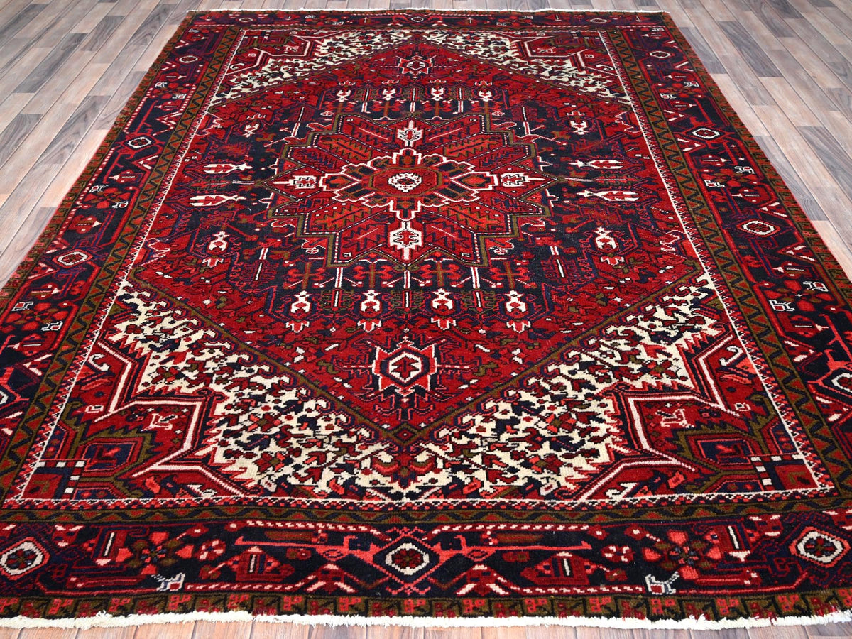 Heriz Heriz hand-knotted wool rug in Red & Blue, 7'1" x 9'6" — SKU O086174 (view 2)