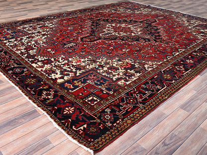 Heriz Heriz hand-knotted wool rug in Red & Blue, 8'11" x 11'3" — SKU O086177 (view 3)