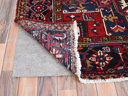 Heriz Heriz hand-knotted wool rug in Red & Blue, 8'11" x 11'3" — SKU O086177 (view 4)