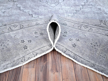 Tabriz Vintage hand-knotted wool rug in Gray, 9'6" x 12'4" — SKU O086193 (view 5)