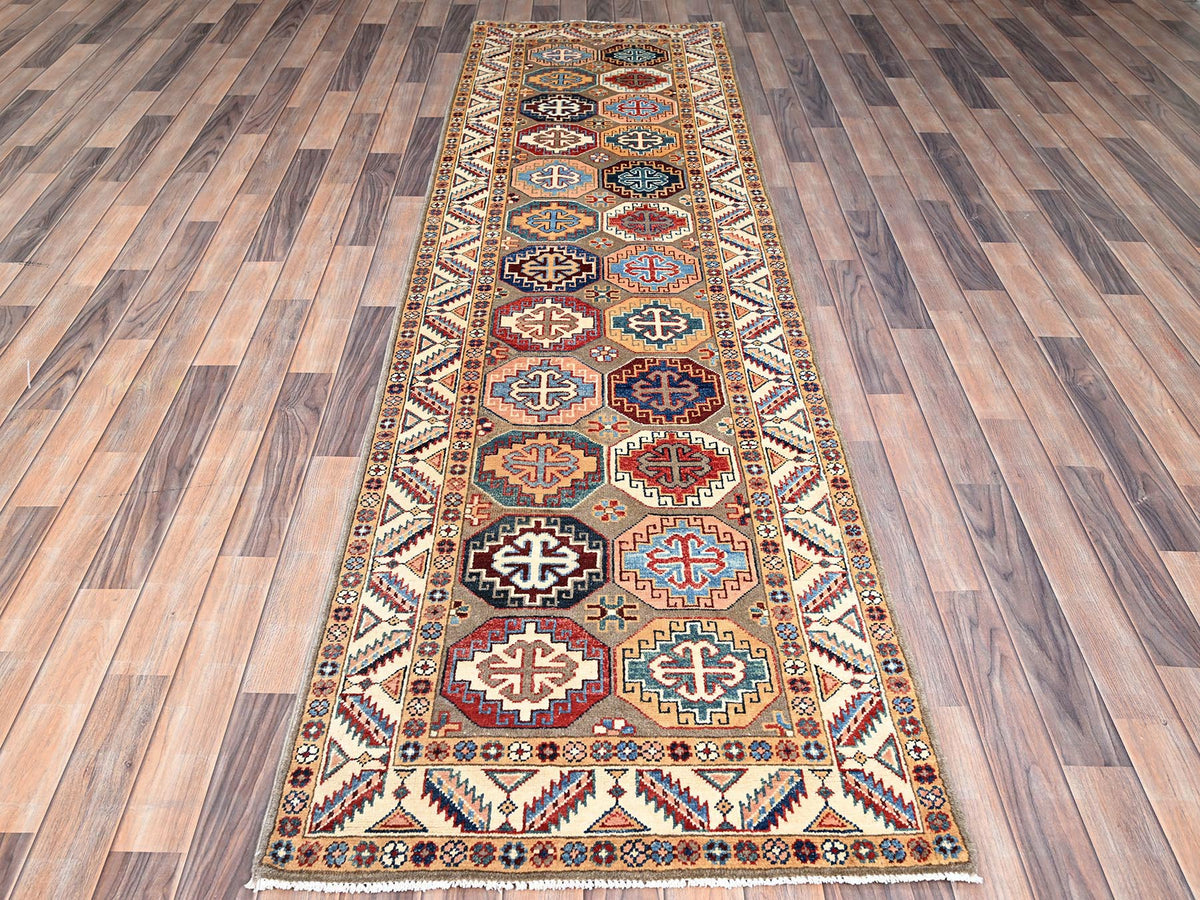 Kazak Kazak hand-knotted wool runner in Gray & Ivory, 2'10" x 9'9" — SKU O086249 (view 2)