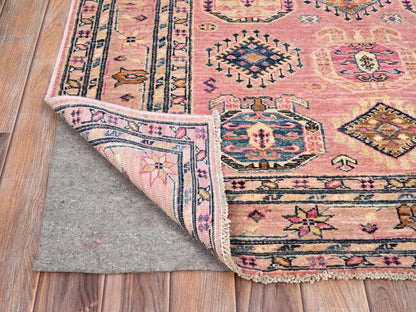 Kazak Kazak hand-knotted wool rug in Pink, 4' x 6' — SKU O086322 (view 3)