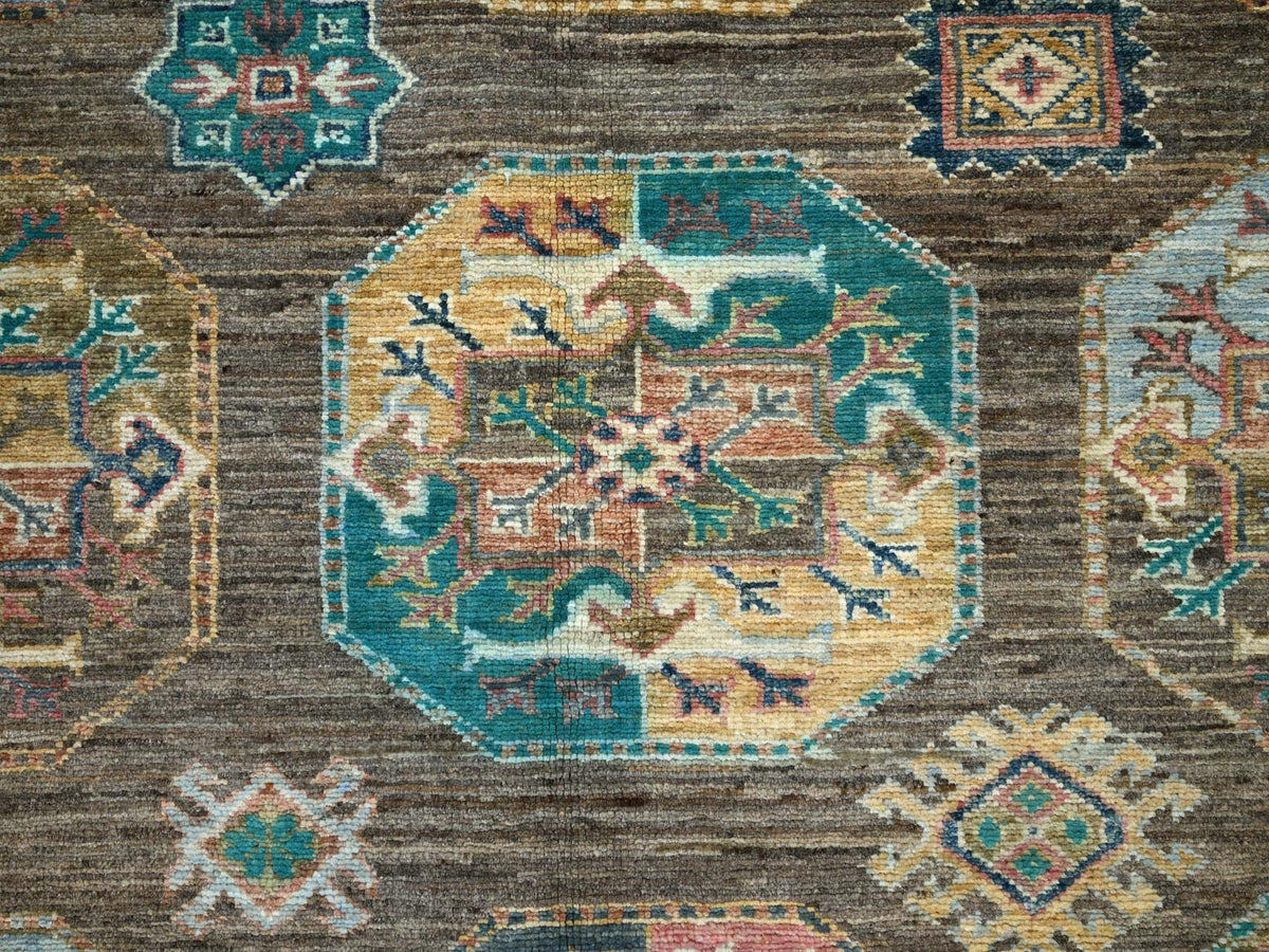 Kazak Kazak hand-knotted wool rug in Green, 8'5" x 9'11" — SKU O086341 (view 8)