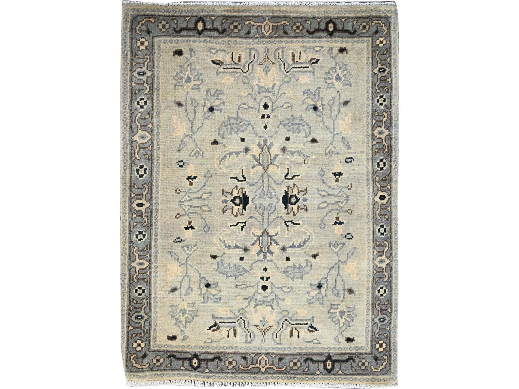 Heriz Heriz hand-knotted wool rug in Ivory & Gray, 2'3" x 3' — SKU O086382