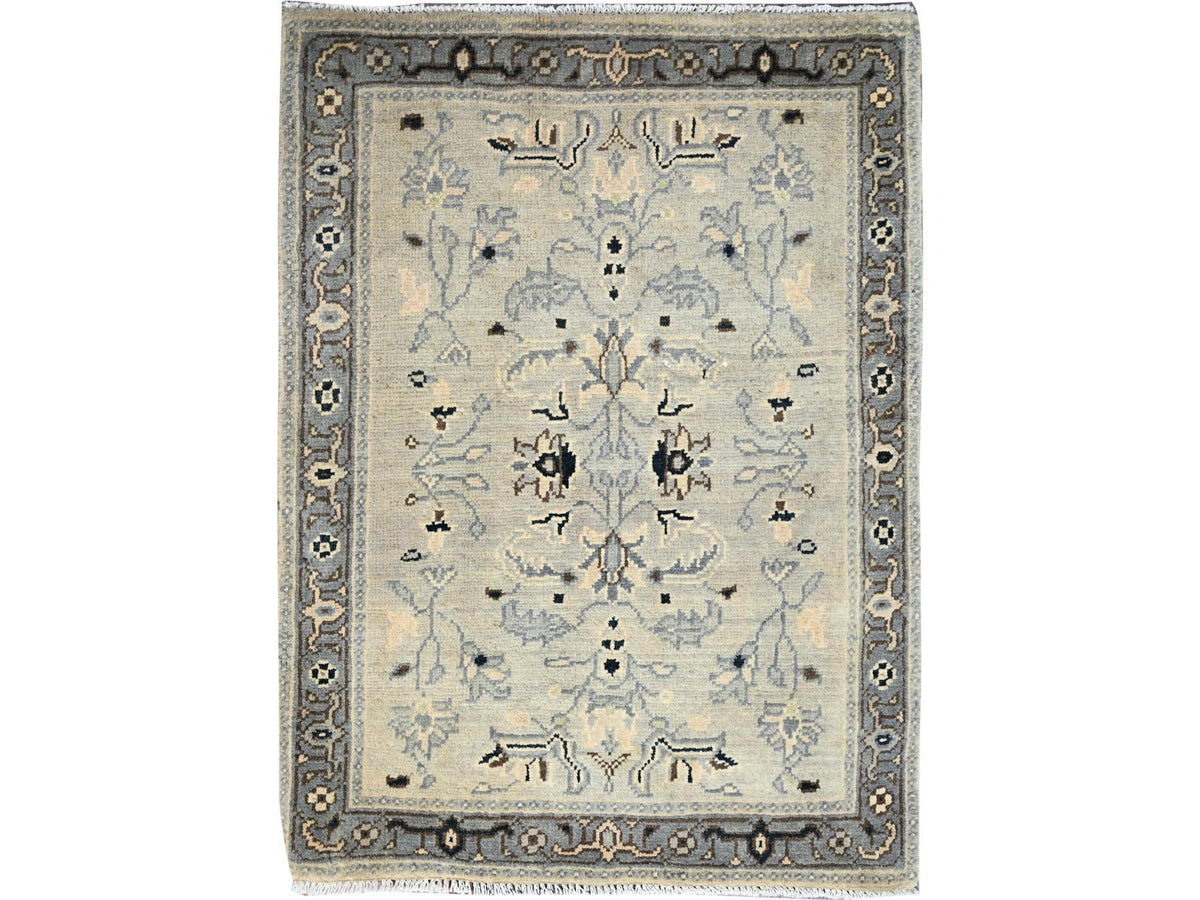 Heriz Heriz hand-knotted wool rug in Ivory & Gray, 2'3" x 3' — SKU O086382