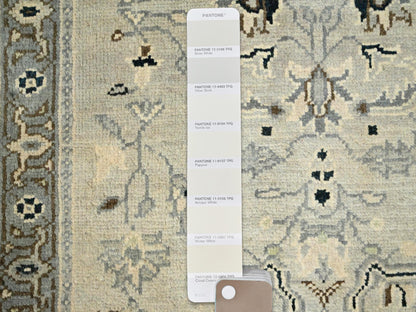 Heriz Heriz hand-knotted wool rug in Ivory & Gray, 2'3" x 3' — SKU O086382 (view 4)