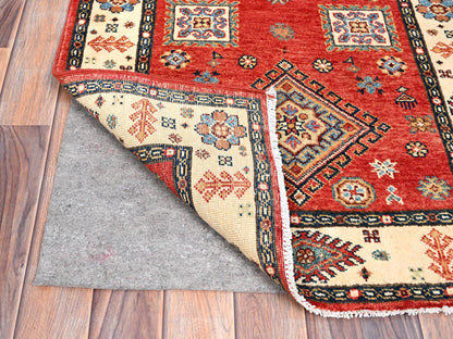 Kazak Kazak hand-knotted wool runner in Red & Ivory, 2'8" x 9'6" — SKU O086450 (view 3)
