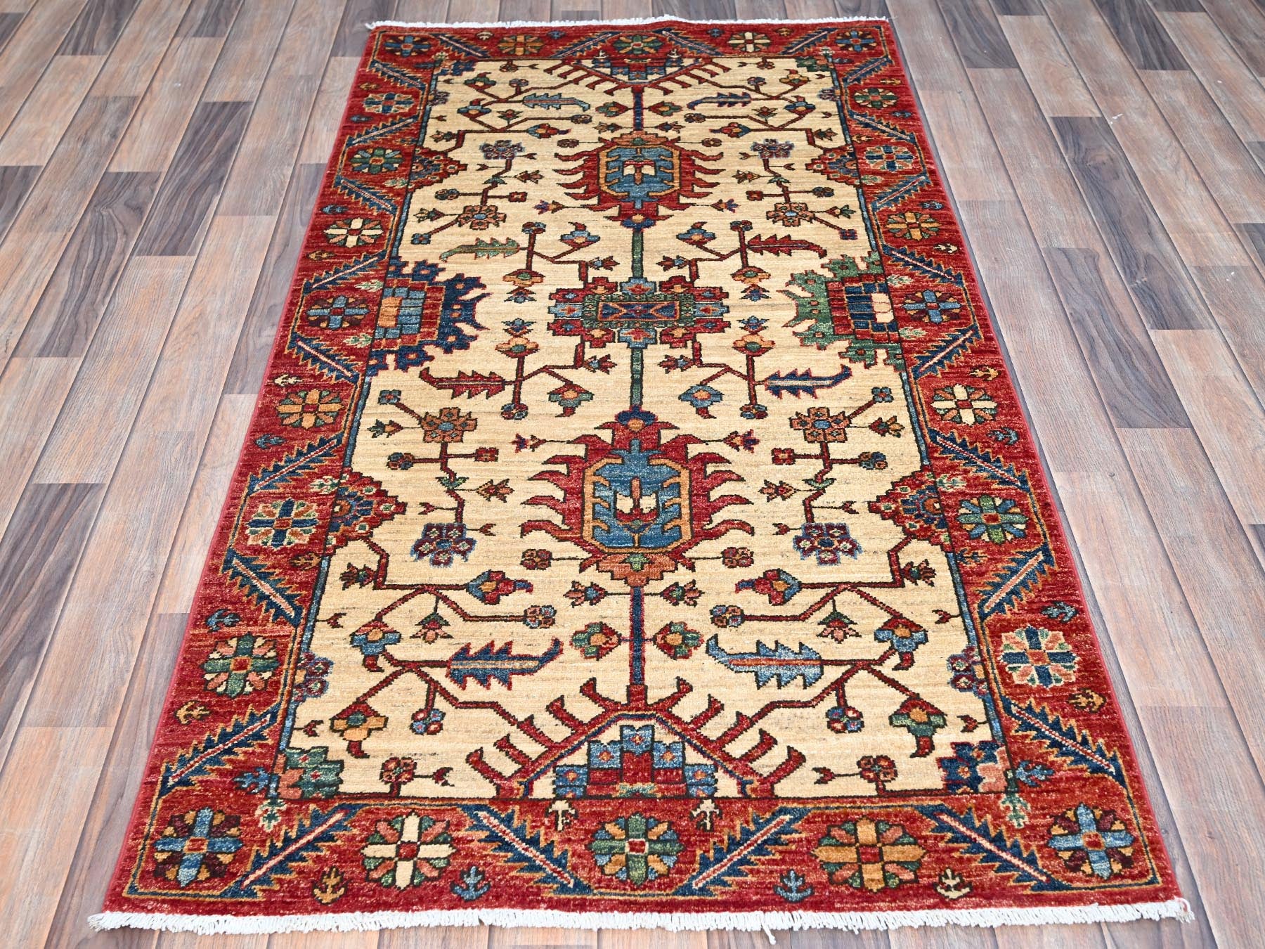 Traditional hand-knotted wool rug in Beige, 3'2" x 6'1", SKU O086607