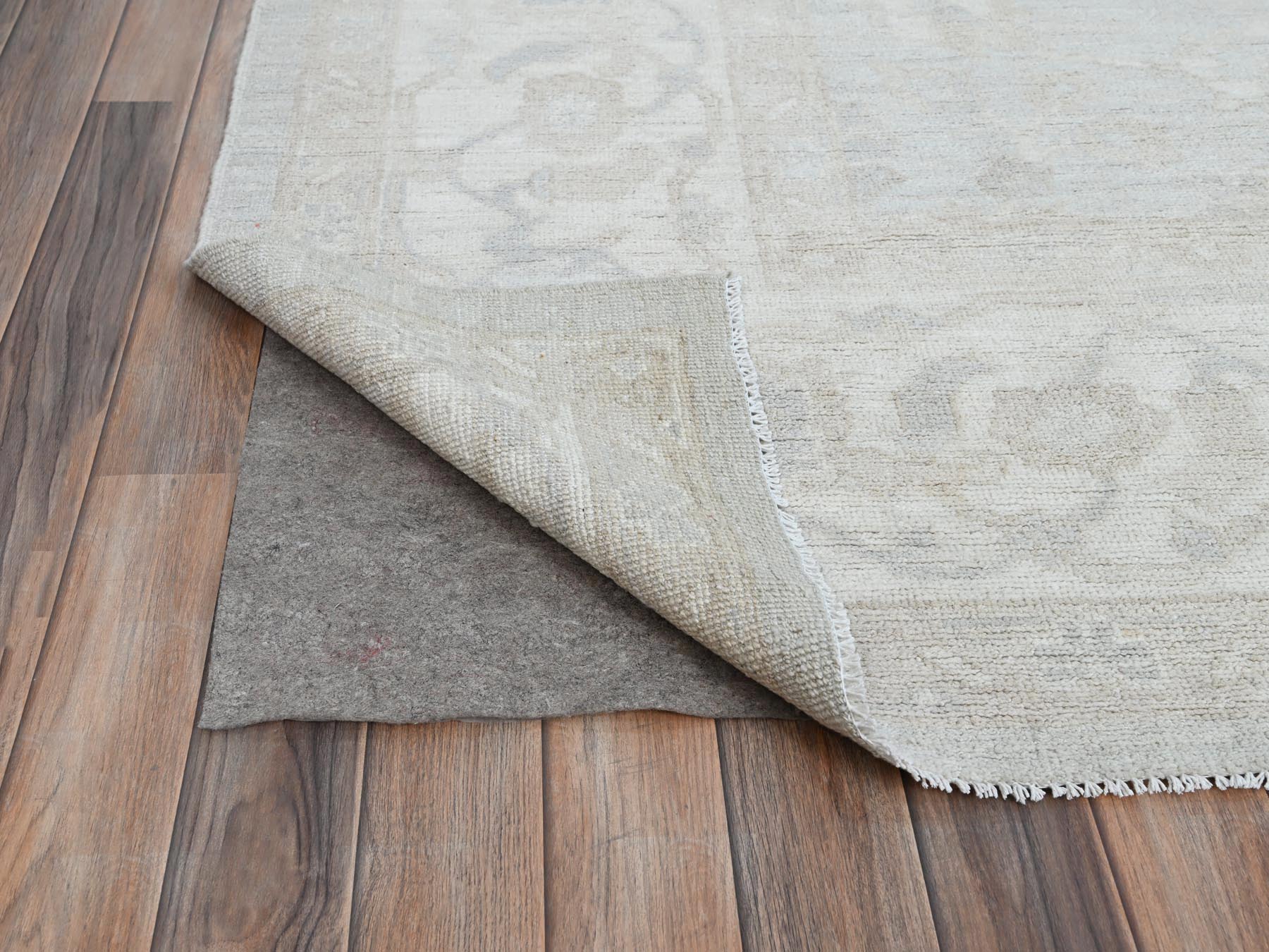 Peshawar hand-knotted wool rug in Gray, 9'1" x 12'0", SKU O086705