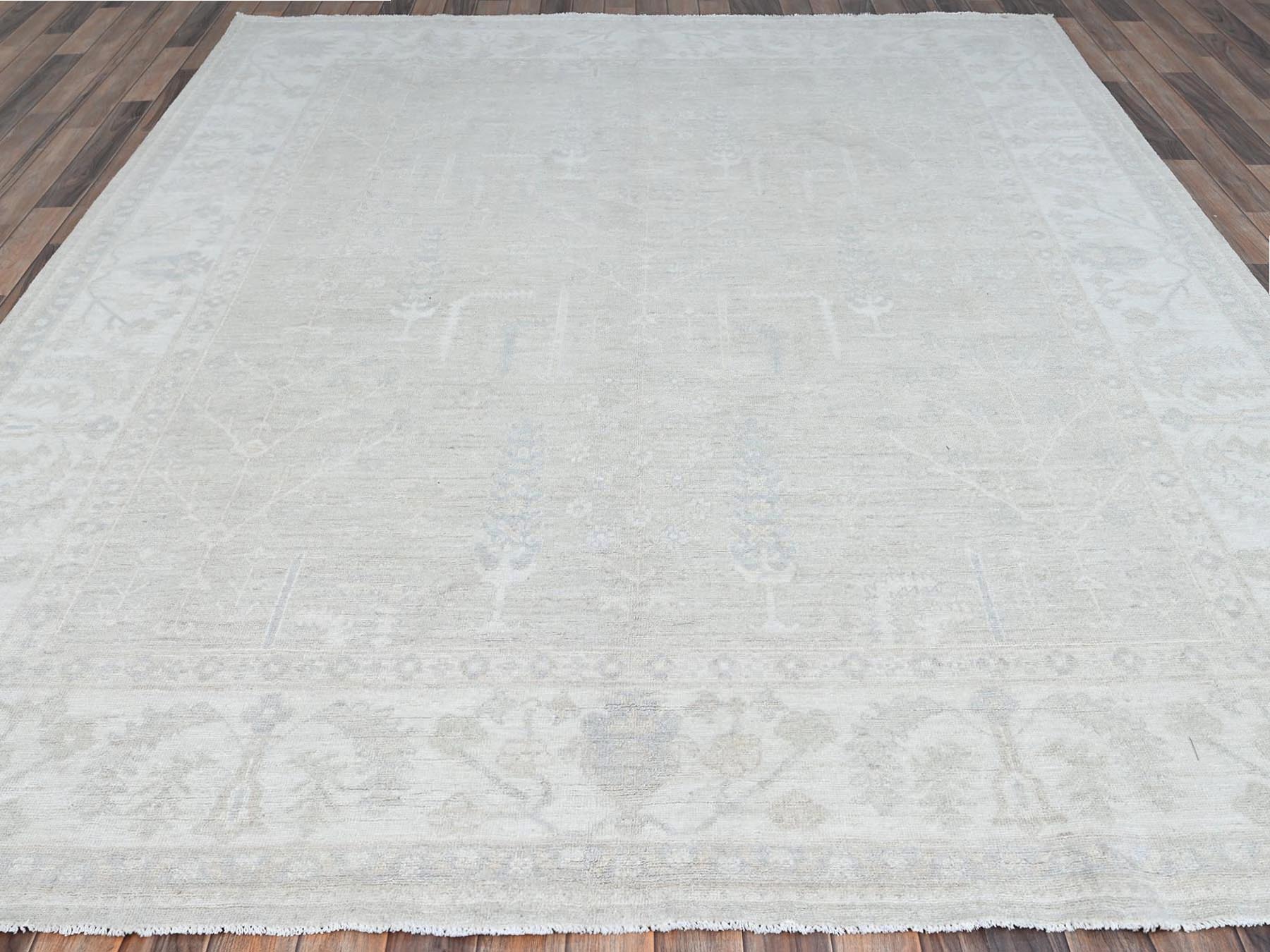 Peshawar hand-knotted wool rug in Ivory, 8'1" x 9'7", SKU O086708