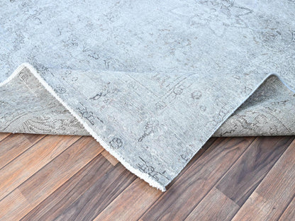 Grey 5'11" x 8'10" Vintage Hand knotted Wool Rug - Sku: O086937