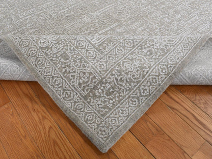 Modern / Contemporary hand-knotted wool/plant based silk rug in Gray, 5'9" x 9' — SKU O087003 (view 5)
