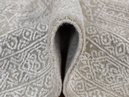 Modern / Contemporary hand-knotted wool/plant based silk rug in Gray, 5'9" x 9' — SKU O087003 (view 6)
