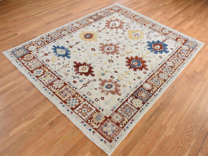 Mahal Oushak hand-knotted wool rug in Ivory & Red, 7'9" x 9'9" — SKU O087010 (view 3)