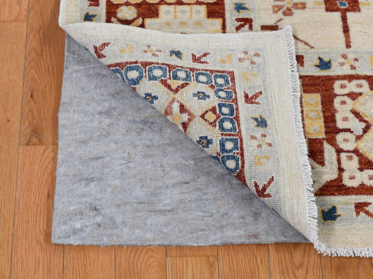 Mahal Oushak hand-knotted wool rug in Ivory & Red, 7'9" x 9'9" — SKU O087010 (view 4)