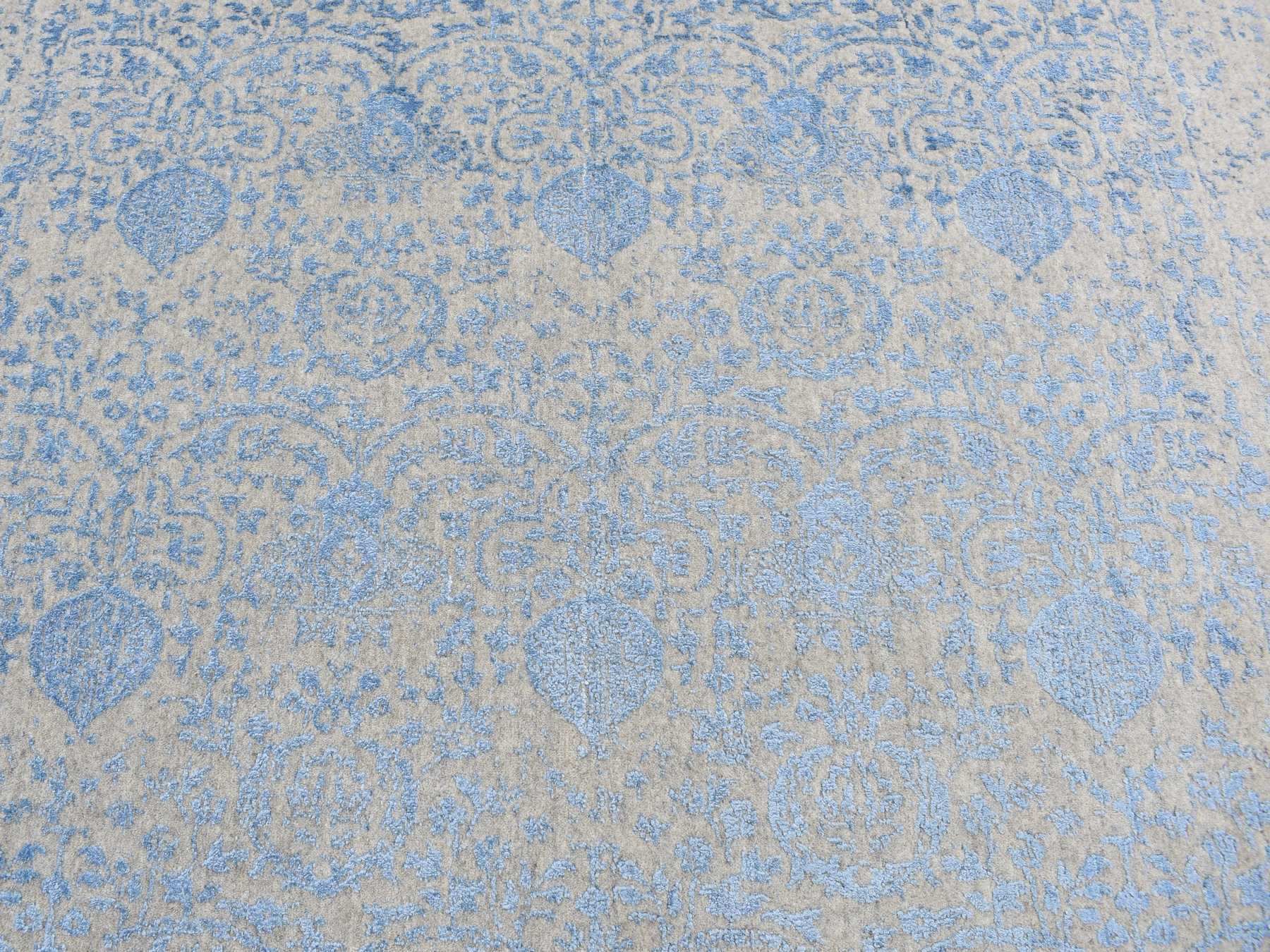 Modern / Contemporary hand-knotted wool rug in Blue, 7'10" x 9'9" — SKU O087022 (view 8)