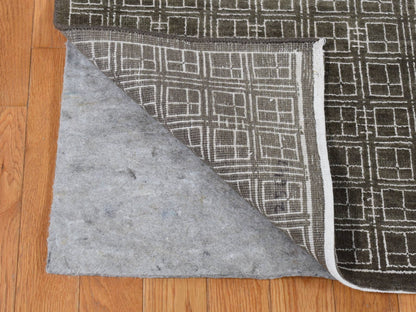 Brown 8'1" x 9'9" Modern / Contemporary Hand knotted Wool/Silk Rug - Sku: O087030