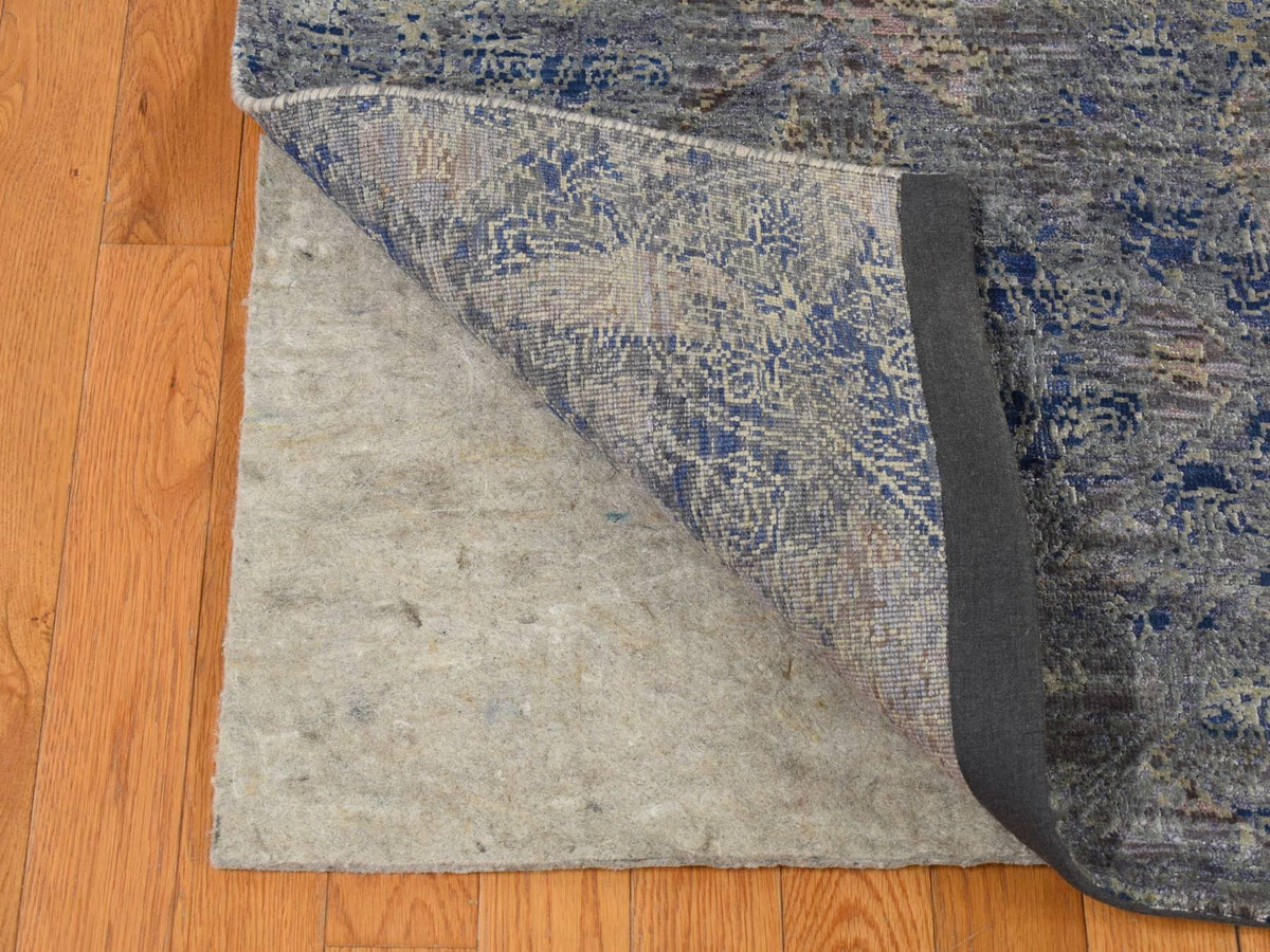 Modern / Contemporary hand-knotted wool/silk rug in Gray, 8' x 10'2" — SKU O087033 (view 4)