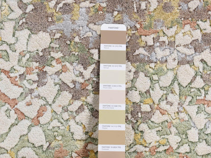 Modern / Contemporary hand-knotted wool/silk rug in Ivory, 8'1" x 10'1" — SKU O087047 (view 7)