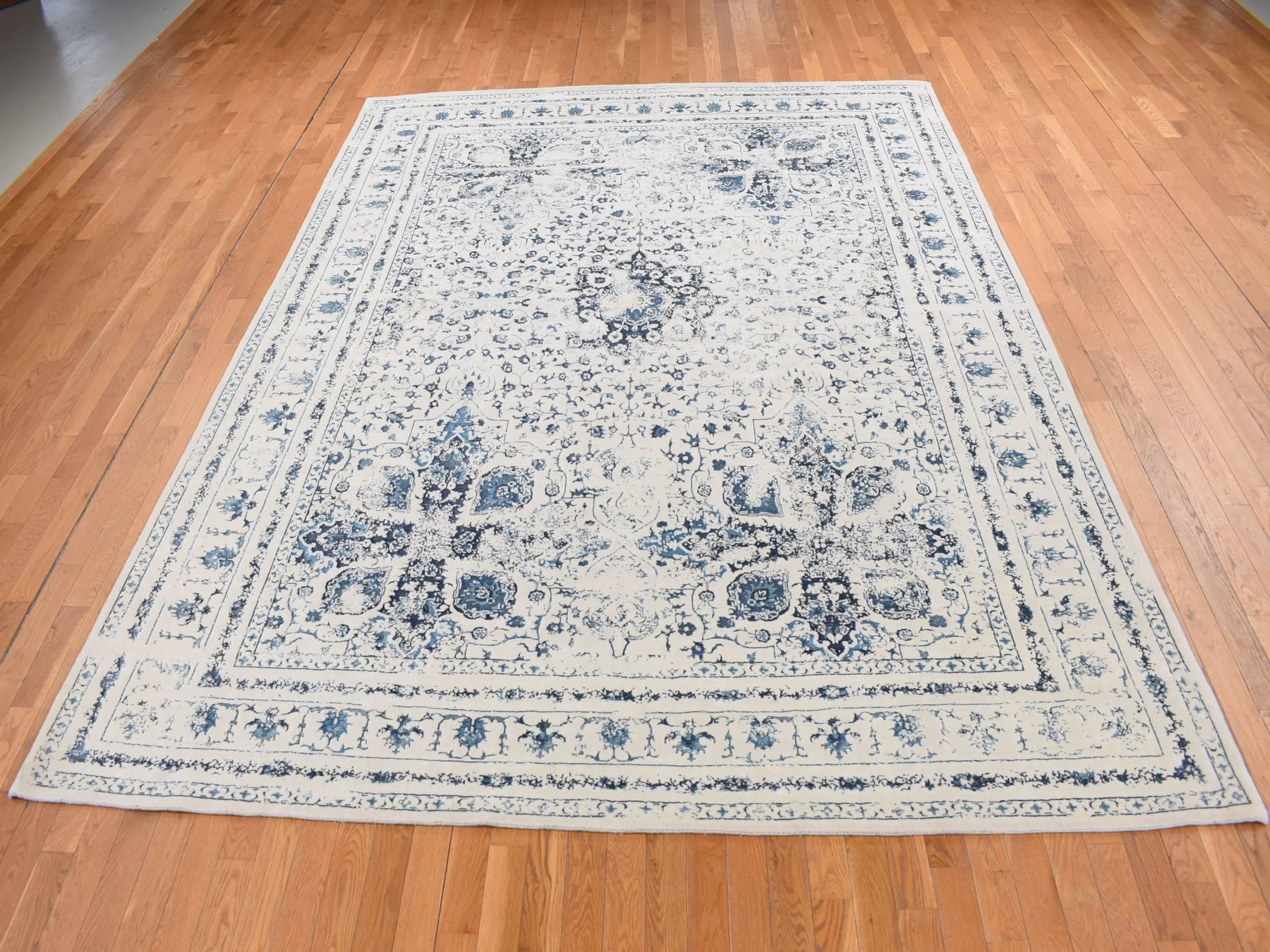 Kashan Transitional hand-knotted wool rug in Ivory, 9' x 12'1" — SKU O087062 (view 2)