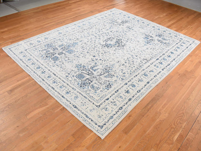 Kashan Transitional hand-knotted wool rug in Ivory, 9' x 12'1" — SKU O087062 (view 3)