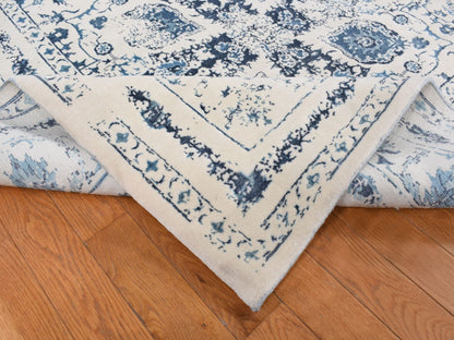 Kashan Transitional hand-knotted wool rug in Ivory, 9' x 12'1" — SKU O087062 (view 5)