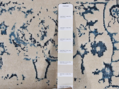 Kashan Transitional hand-knotted wool rug in Ivory, 9' x 12'1" — SKU O087062 (view 7)