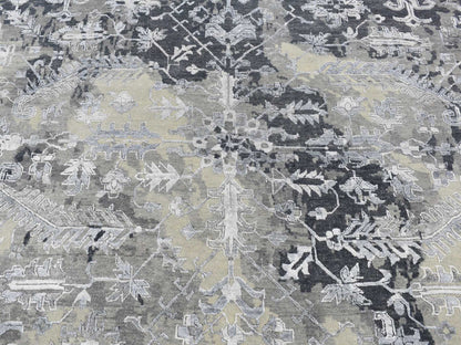 Heriz Transitional hand-knotted wool/silk rug in Gray, 9' x 11'10" — SKU O087068 (view 8)