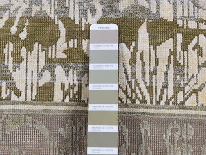 Wool / Silk hand-knotted wool/silk rug in Green & Gray, 8'9" x 12'1" — SKU O087071 (view 7)