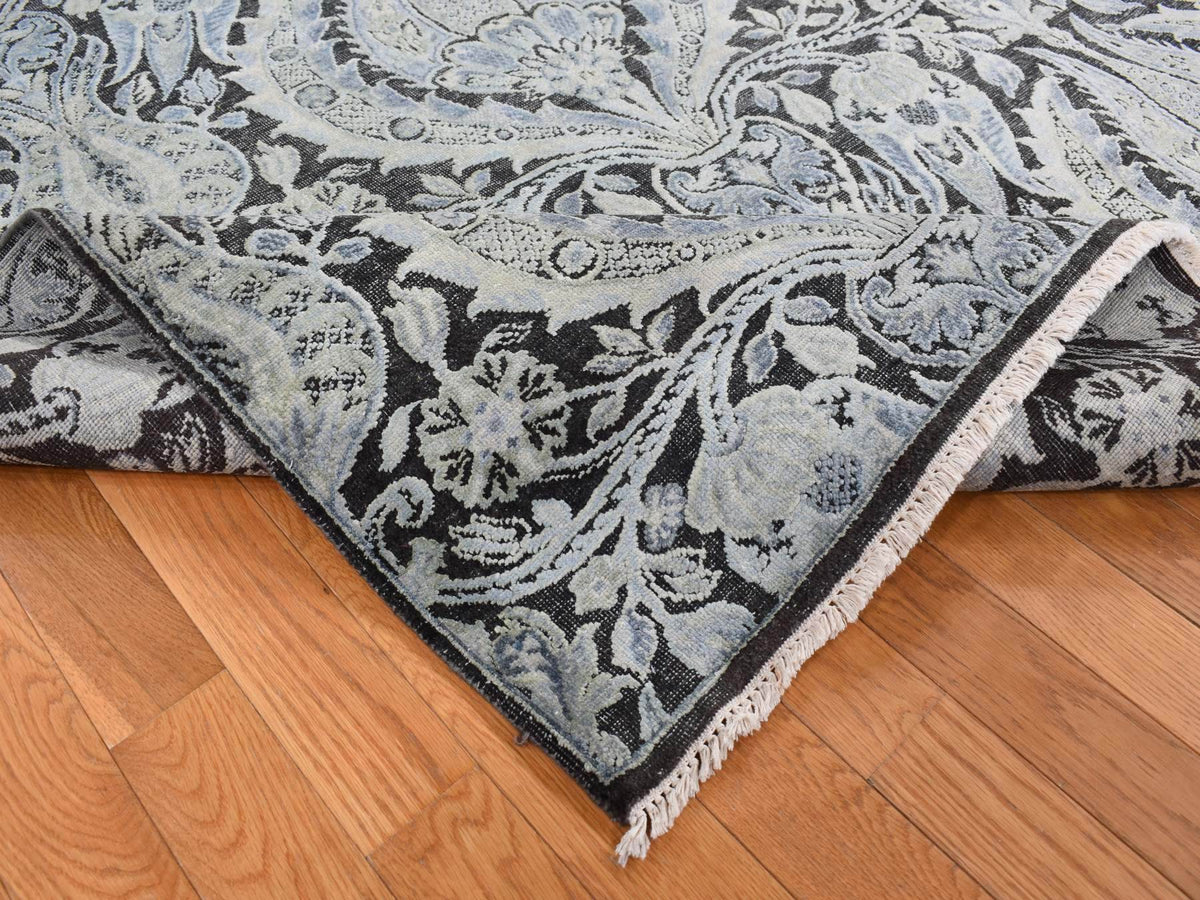 Wool / Silk hand-knotted wool/silk rug in Gray, 9' x 12'2" — SKU O087072 (view 5)
