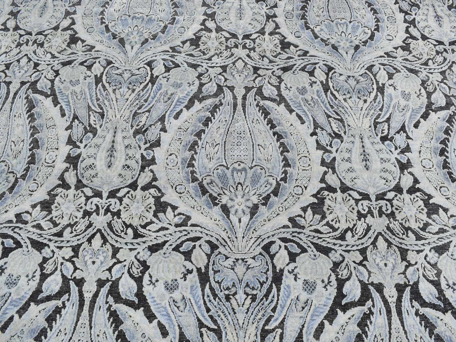Wool / Silk hand-knotted wool/silk rug in Gray, 9' x 12'2" — SKU O087072 (view 8)