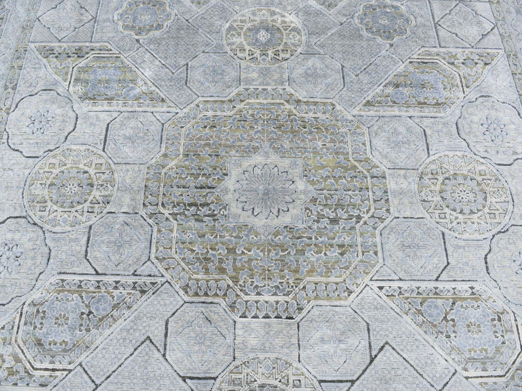 Mamluk Mamluk hand-knotted wool/silk rug in Gray, 9' x 11'7" — SKU O087075 (view 8)