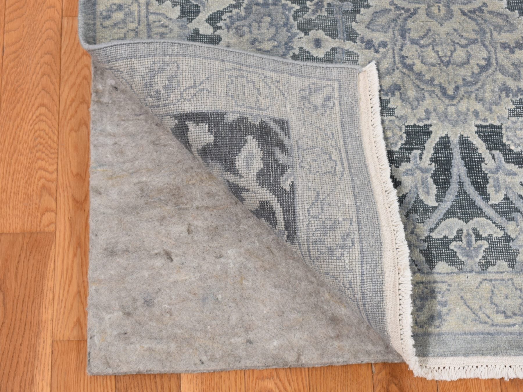 Oushak Oushak hand-knotted wool/silk rug in Gray, 9' x 11'8" — SKU O087076 (view 4)