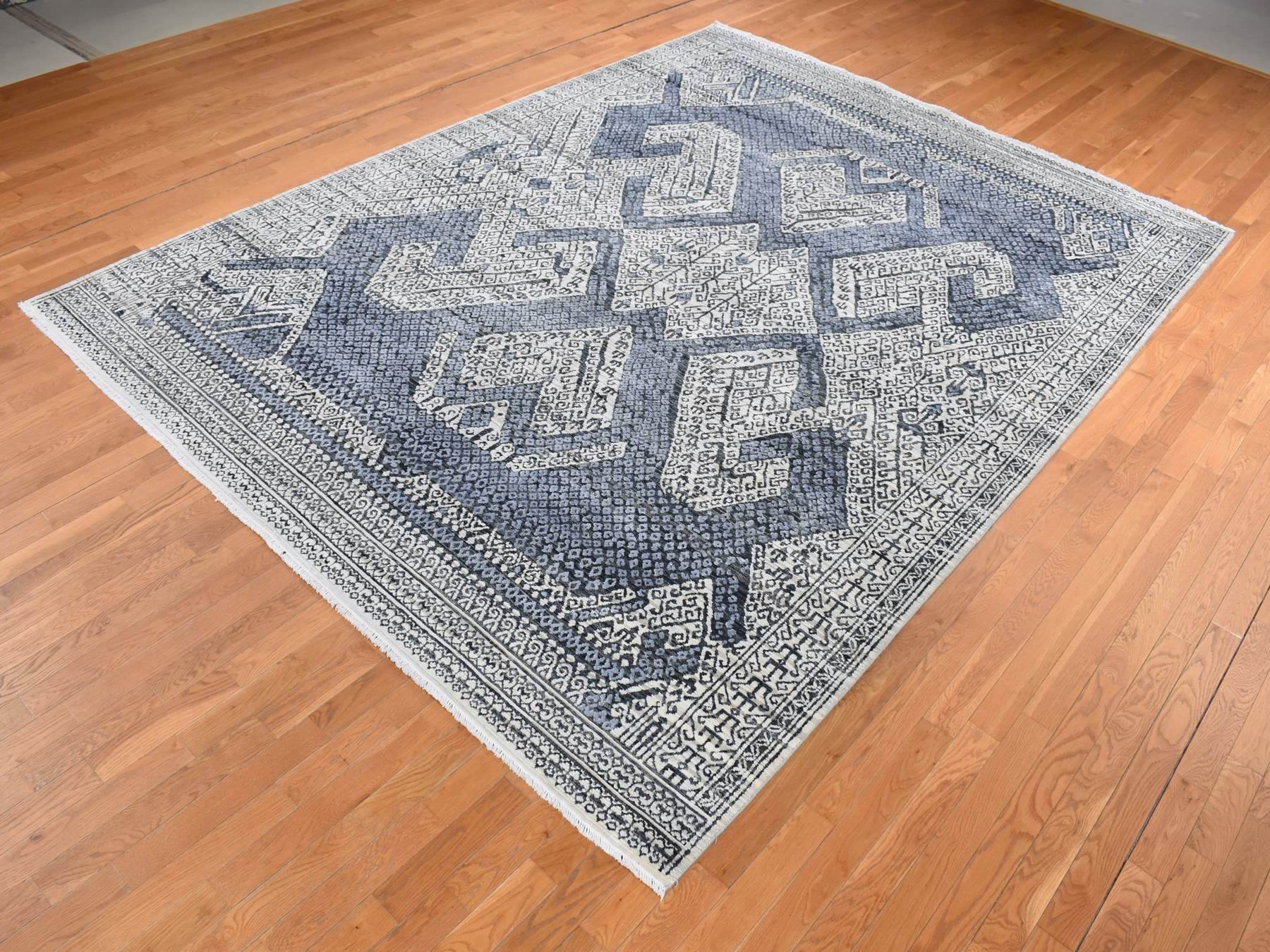 Silk hand-knotted wool/silk rug in Ivory, 9' x 12'3" — SKU O087079 (view 3)