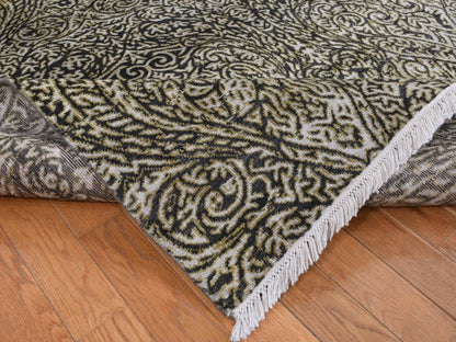 Modern / Contemporary hand-knotted wool/silk rug in Gray, 8'8" x 12'3" — SKU O087081 (view 5)
