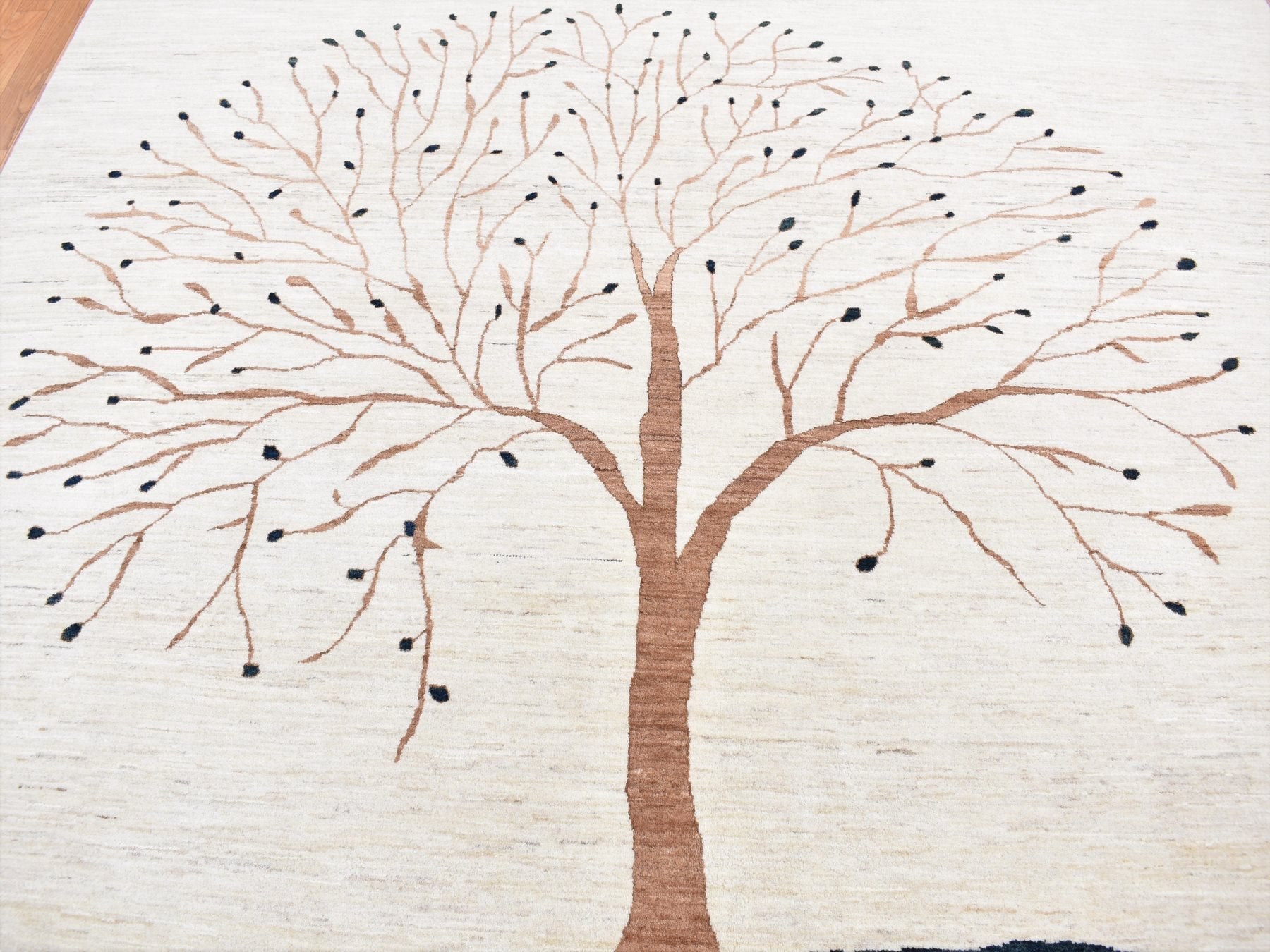 Gabbeh Transitional hand-knotted wool rug in Ivory, 9'8" x 13'8" — SKU O087084 (view 8)