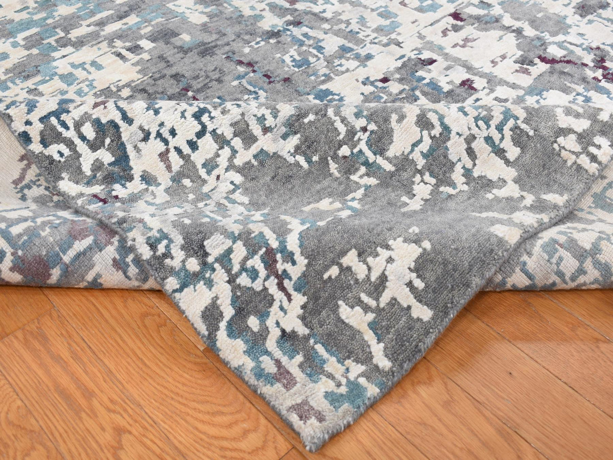 Modern / Contemporary hand-knotted wool/silk rug in Gray, 9'10" x 13'7" — SKU O087086 (view 5)