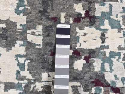 Modern / Contemporary hand-knotted wool/silk rug in Gray, 9'10" x 13'7" — SKU O087086 (view 7)