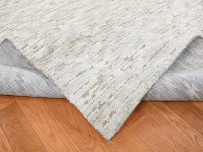 Modern / Contemporary hand-knotted wool/silk rug in Ivory, 9'10" x 14' — SKU O087087 (view 5)