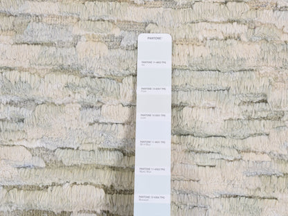 Modern / Contemporary hand-knotted wool/silk rug in Ivory, 9'10" x 14' — SKU O087087 (view 7)