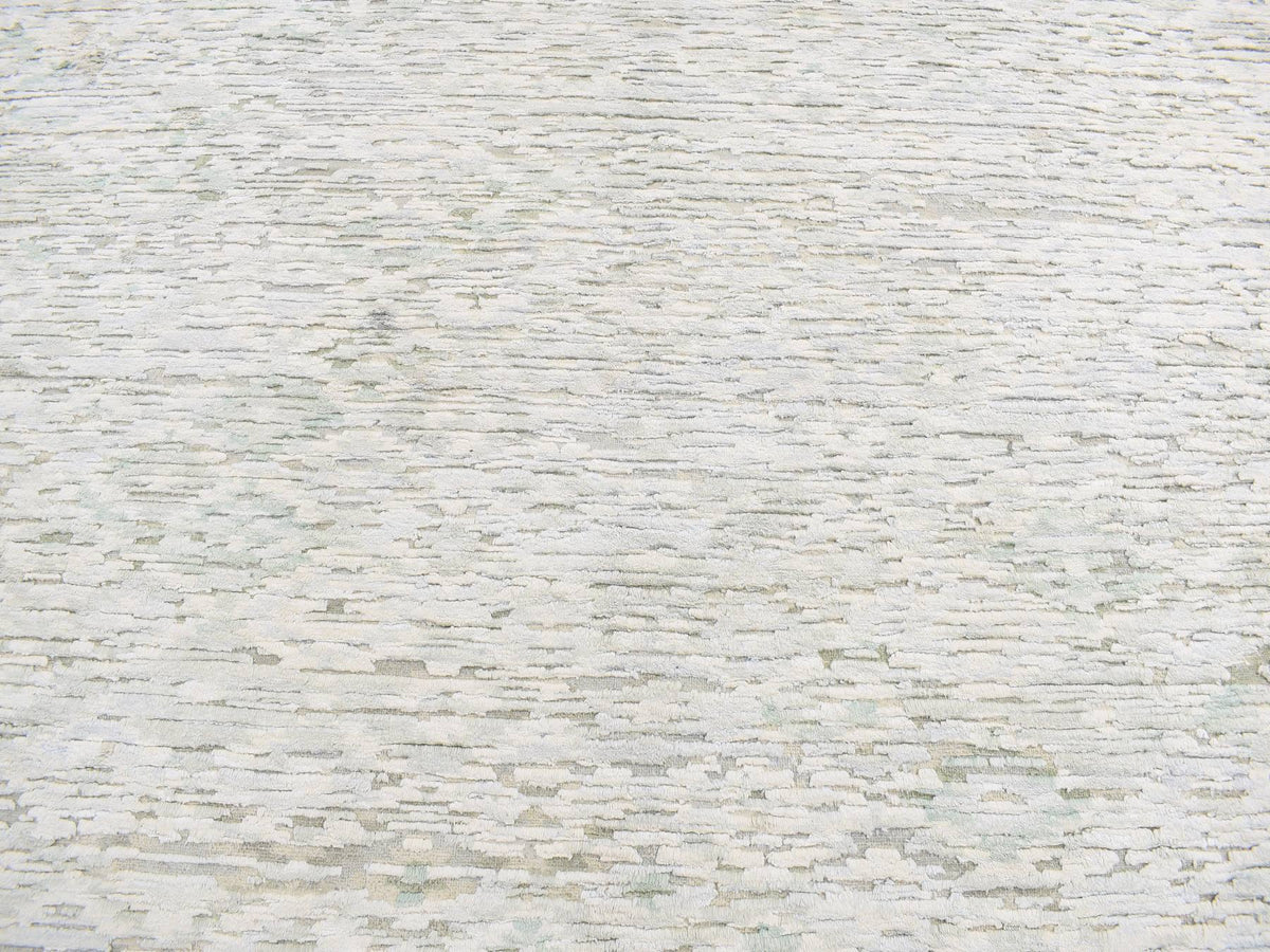 Modern / Contemporary hand-knotted wool/silk rug in Ivory, 9'10" x 14' — SKU O087087 (view 8)
