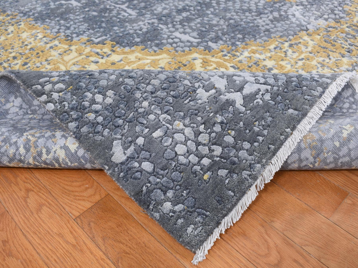 Transitional hand-knotted wool/pure silk rug in Gray, 9' x 11'10" — SKU O087089 (view 5)