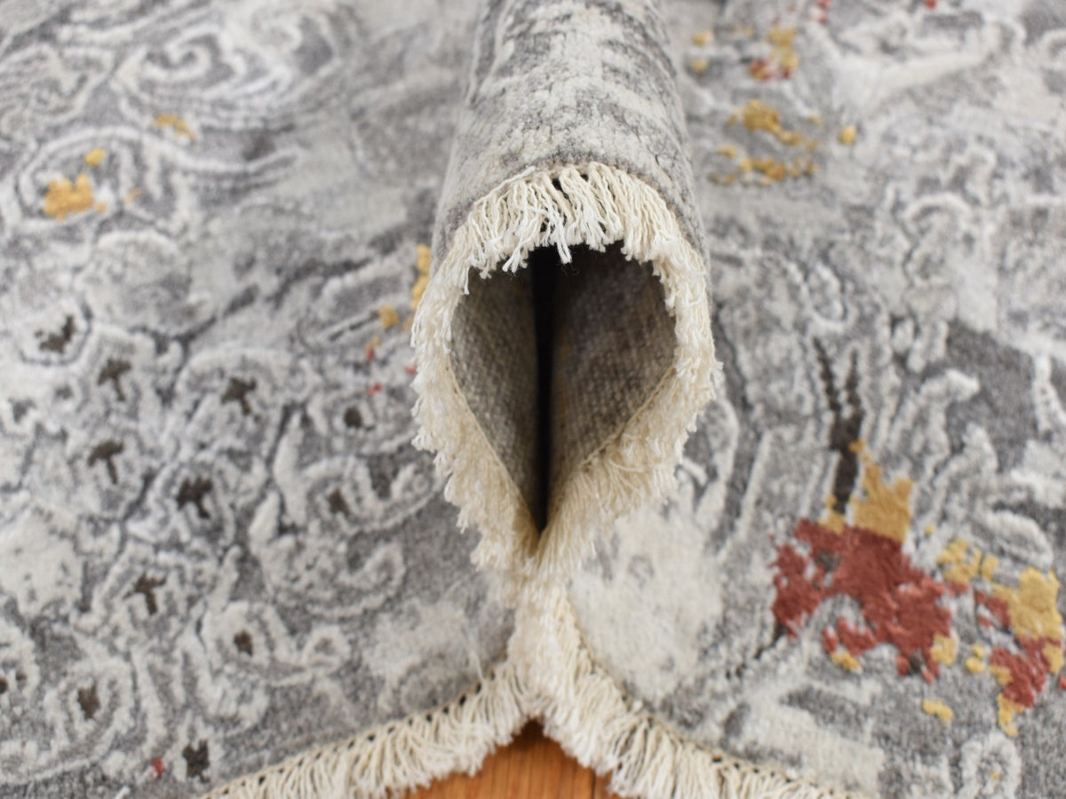 Modern / Contemporary hand-knotted wool/art silk rug in Gray, 8'9" x 11'10" — SKU O087091 (view 6)