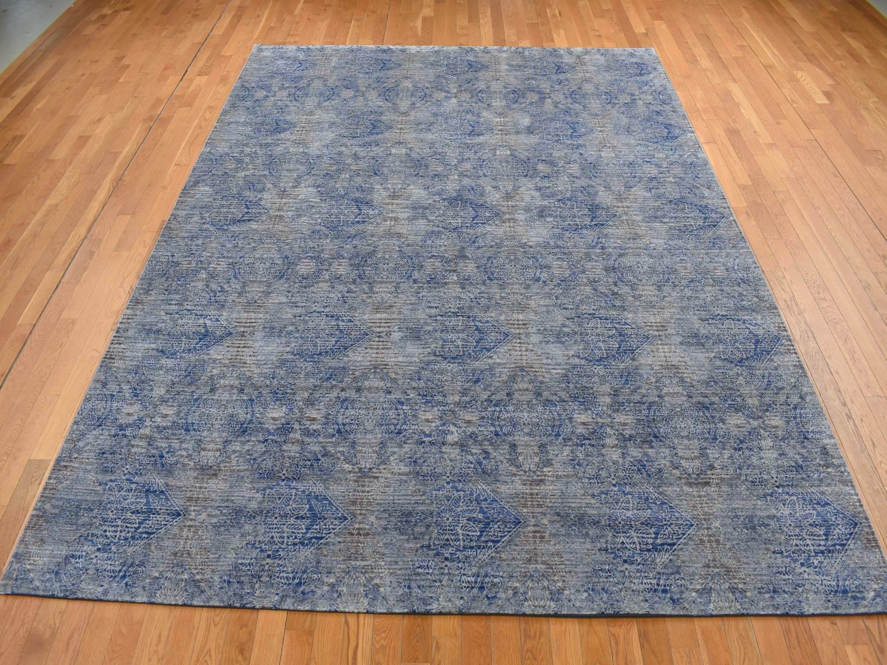 Modern / Contemporary hand-knotted wool/silk rug in Gray, 9' x 12' — SKU O087095 (view 2)
