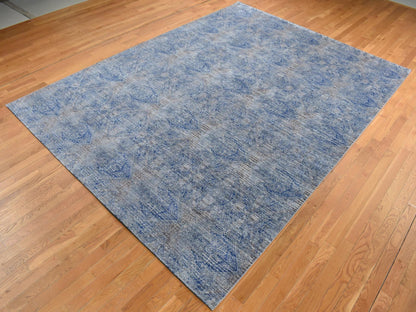Modern / Contemporary hand-knotted wool/silk rug in Gray, 9' x 12' — SKU O087095 (view 3)